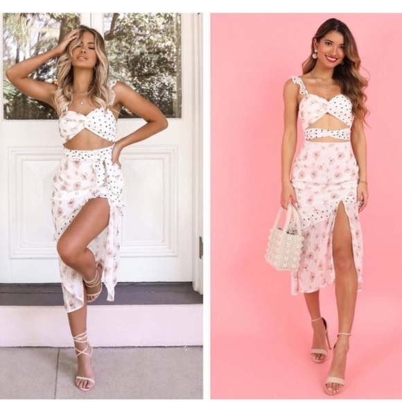 Showpo. Dresses & Skirts - Showpo Pink and White Floral Midi Dress